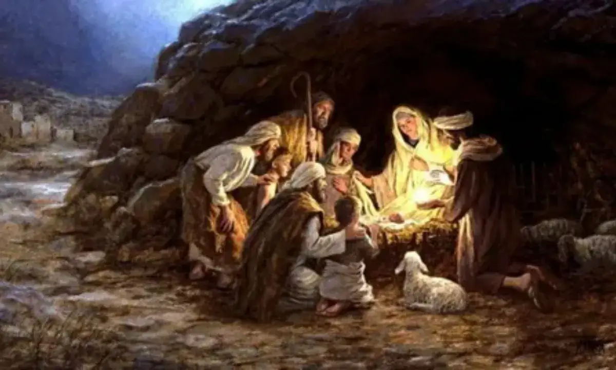 40 Short Christmas Eve Prayers to Welcome Christ into Your Life